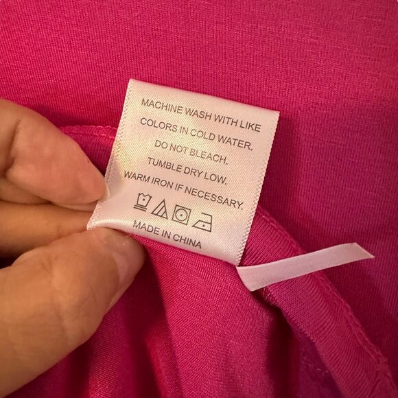 PSK Collective "Be You, The World Will Adjust" Fuscia Graphic Tee Size 3X NWT - Picture 7 of 7